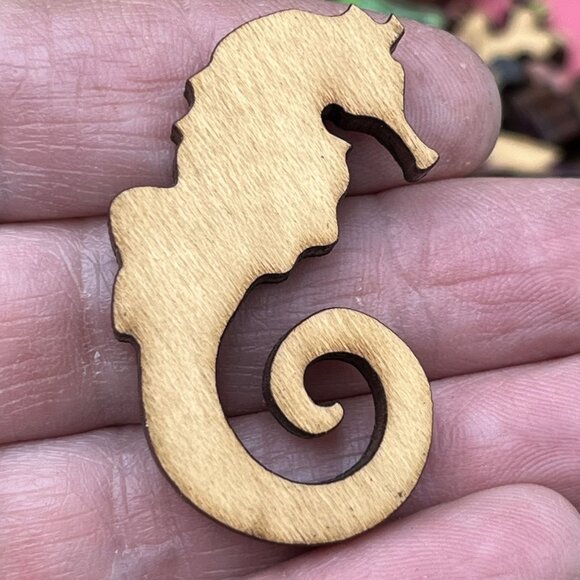 Liberty Puzzles Seahorse Classic Wooden Jigsaw By Sue Coccia 480 Pieces Complete - Picture 10 of 14